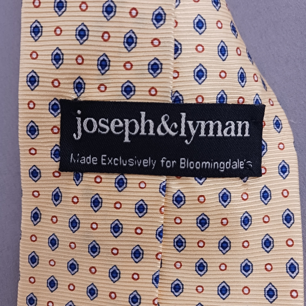 Bloomingdales Joseph & Lyman Men's Dress Tie - Picture 5 of 5